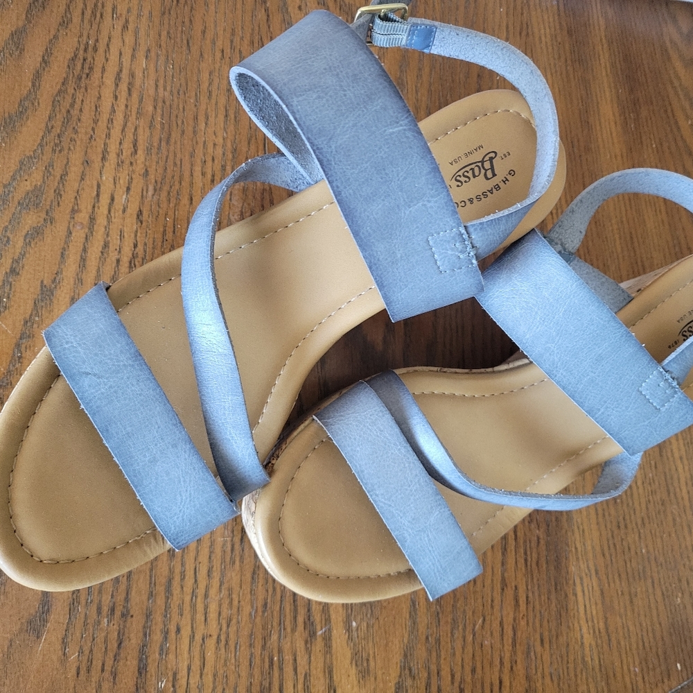 Sandals (Bass)